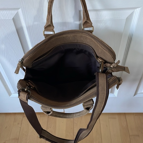 Choksey Nubuck Leather Messenger Bag - Picture 5 of 5